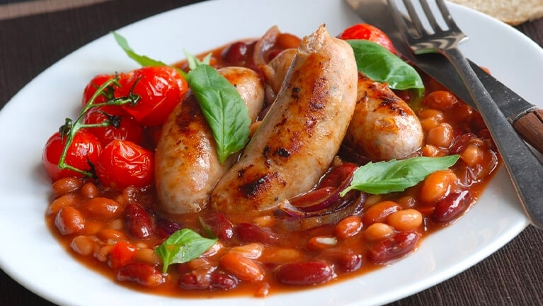 Salsiccia Storti alla griglia e fagioli in umido